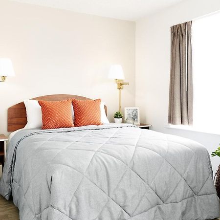 Intown Suites Extended Stay Greenville Sc - Wade Hampton 외부 사진