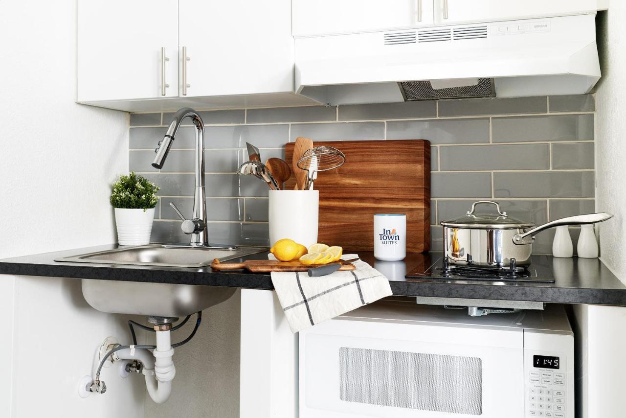 Intown Suites Extended Stay Greenville Sc - Wade Hampton 외부 사진
