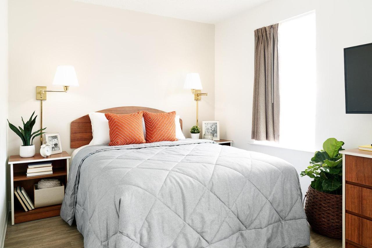 Intown Suites Extended Stay Greenville Sc - Wade Hampton 외부 사진